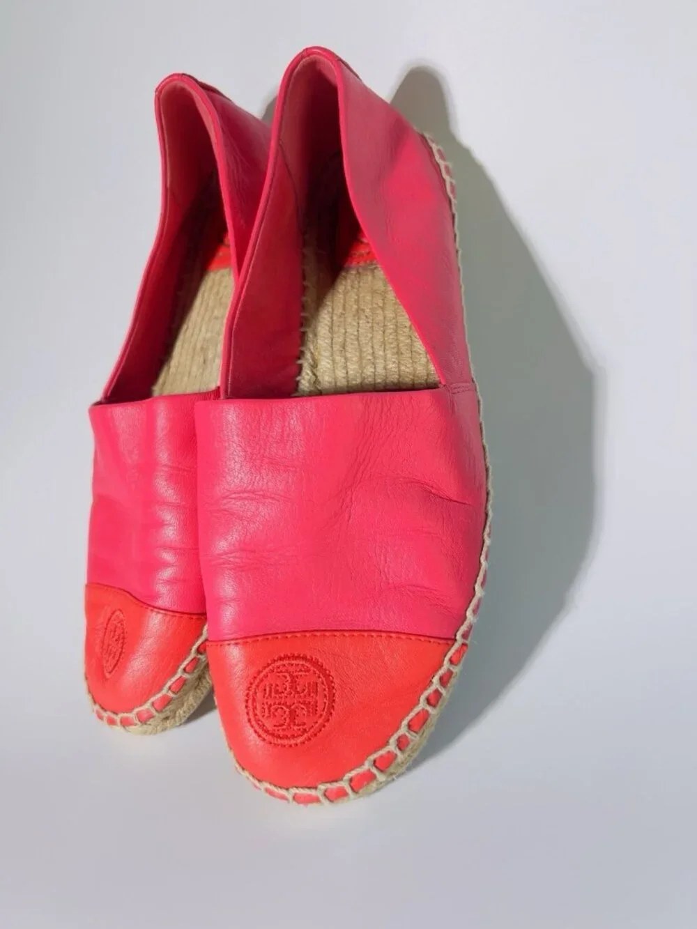 Tory Burch Colorblock Leather Espadrille Flats Pink Red Size 8.5 No Box - Picture 2 of 13